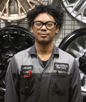 Jayden Bueno Quick Service Technician